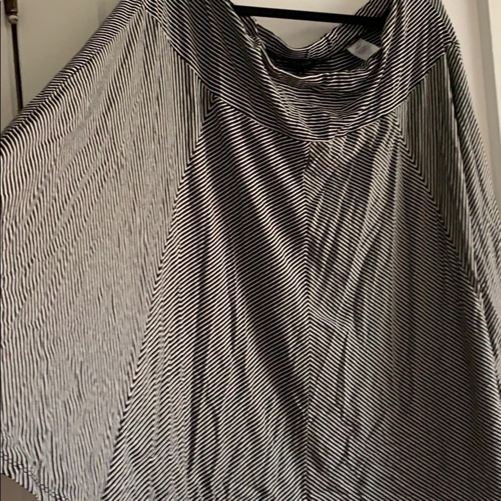 Talbots skirt 2X black and white stripes